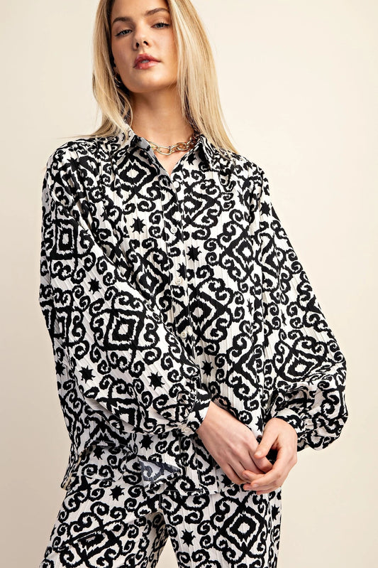 Gigio Women's Tops Shirt in a Geometric Print