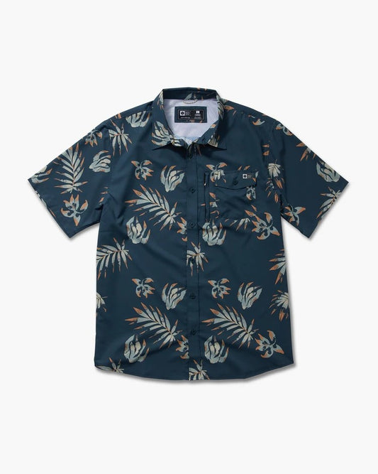 Salty Crew Short Sleeve Men's UPF 40+ Sun Protection