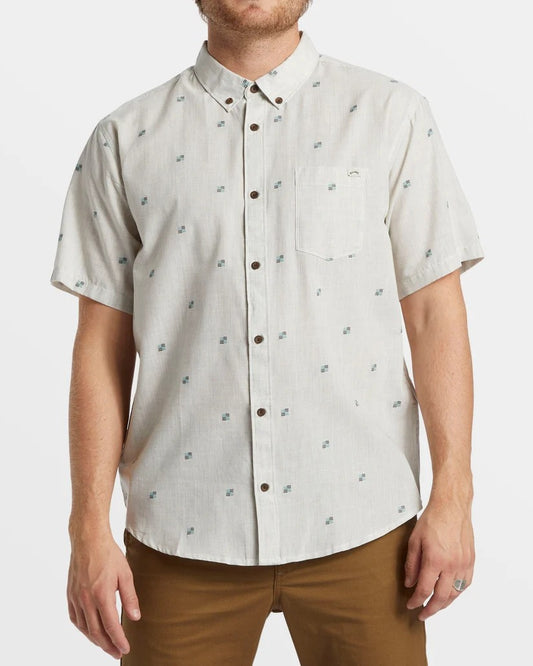 Billabong Short Sleeve Men's Woven Shirts