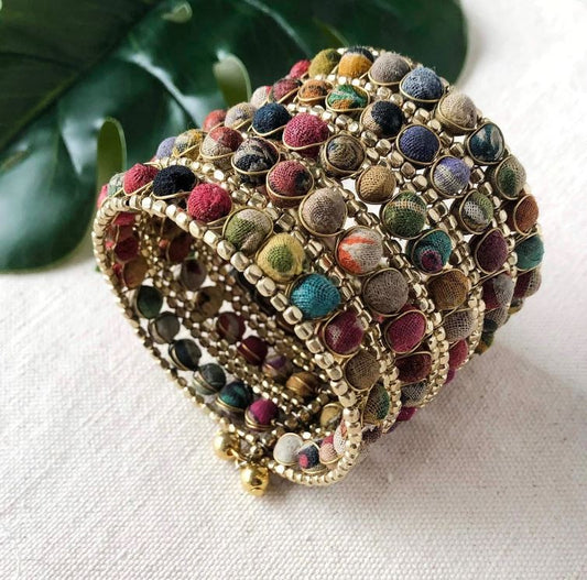 World Finds Jewerly Bracelets