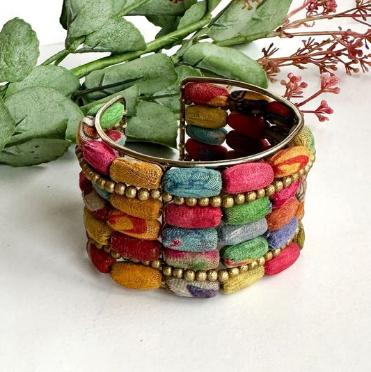 World Finds Jewerly Bracelets